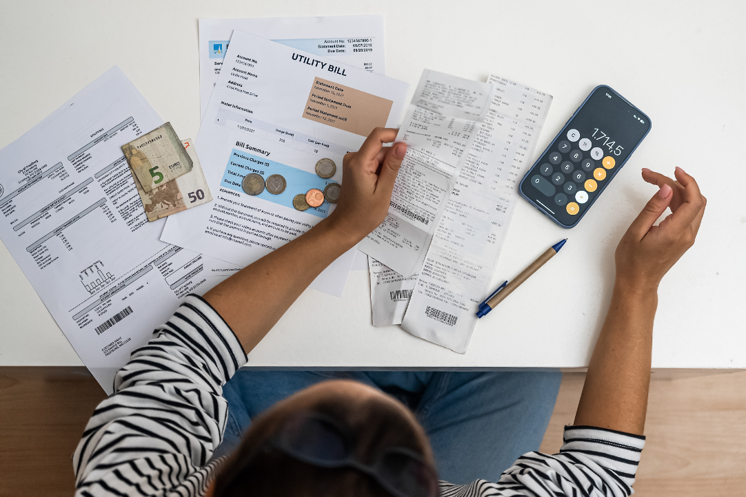 إعادة هيكلة المالية وإعادة هيكلة الديون